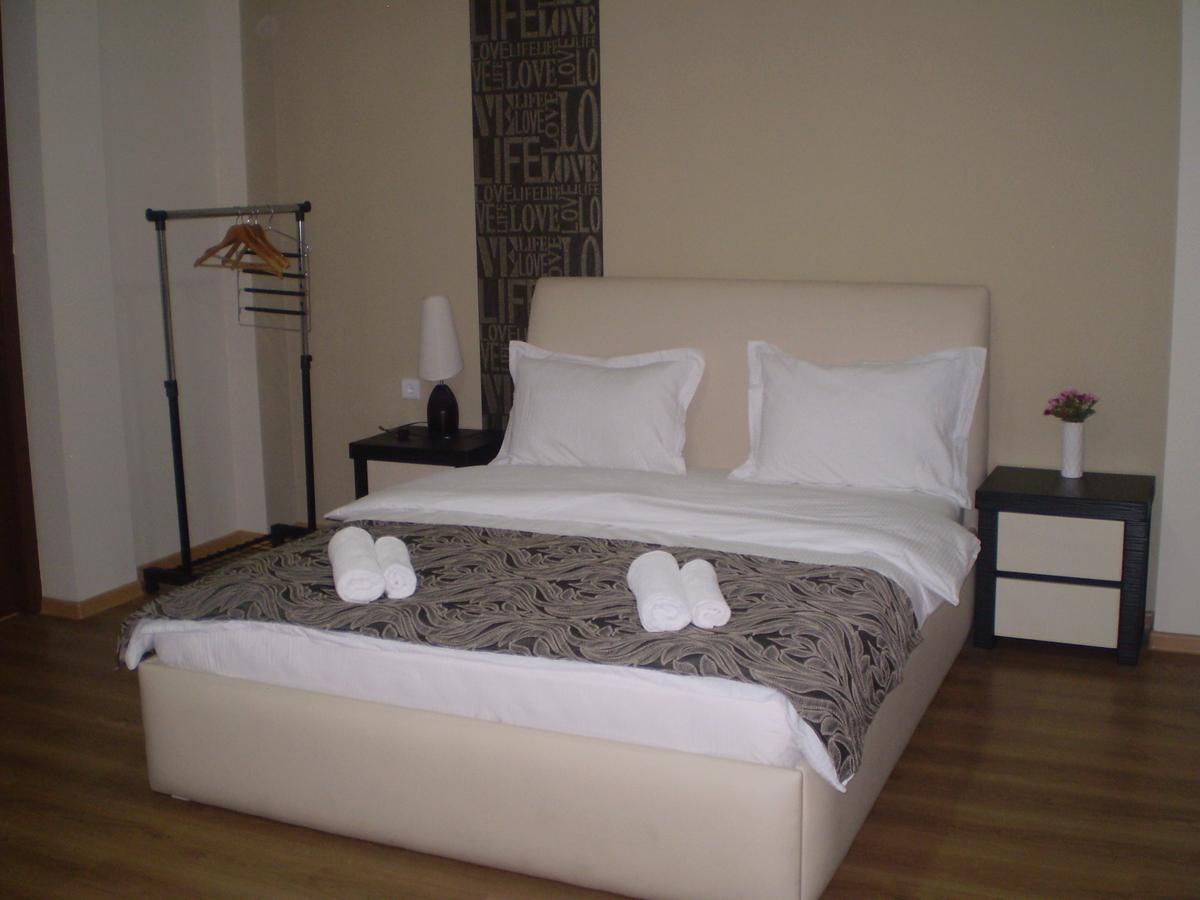 New Hotel Тбилиси Екстериор снимка