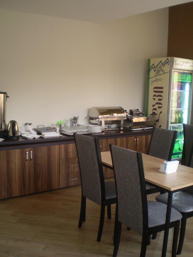 New Hotel Тбилиси Екстериор снимка