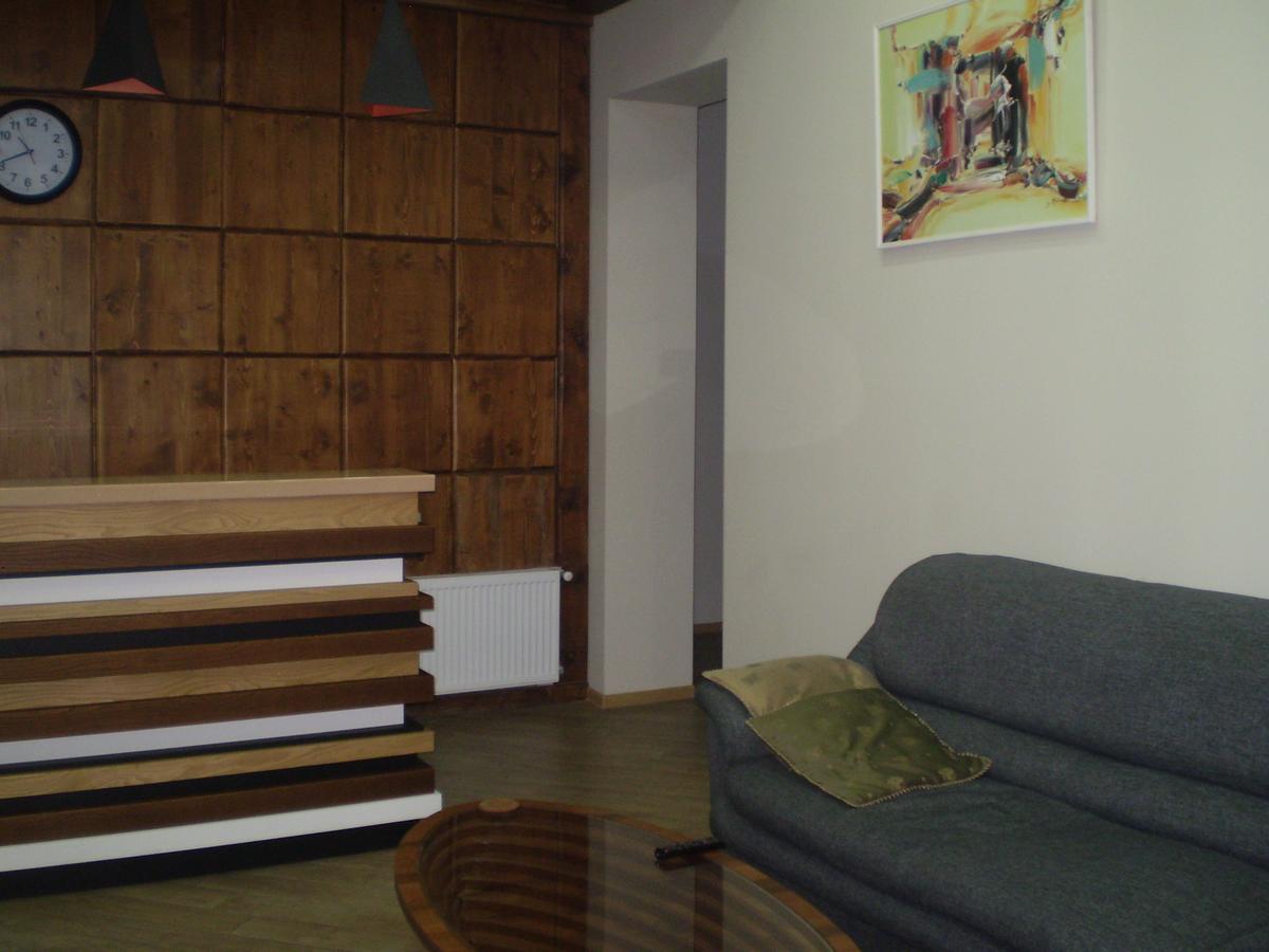 New Hotel Тбилиси Екстериор снимка