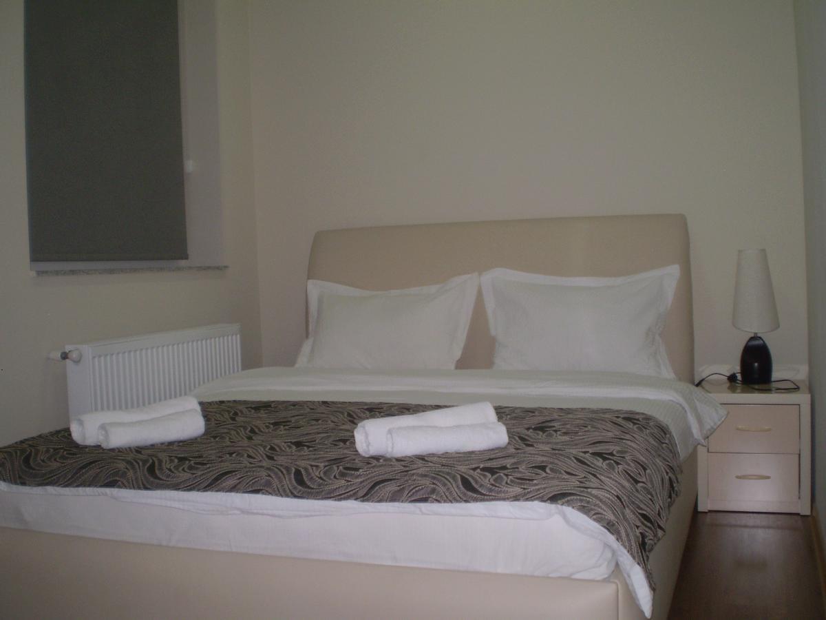 New Hotel Тбилиси Екстериор снимка